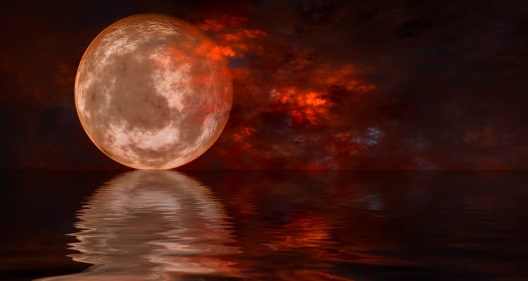 blood-moon-eclipse_OMTimes