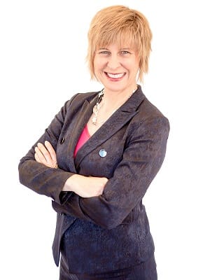 Teresa-de-Grosbois-october-OMTIMES