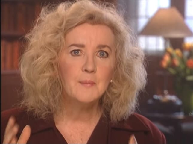 Julia_Cameron_Omtimes_It isnever to,late