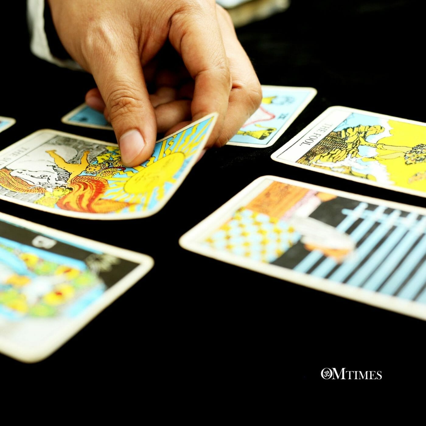 Professional Tarot Reader