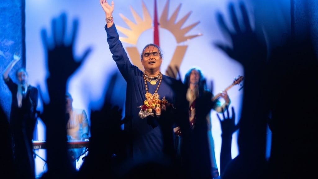 Paramahamsa Sri Swami Vishwananda